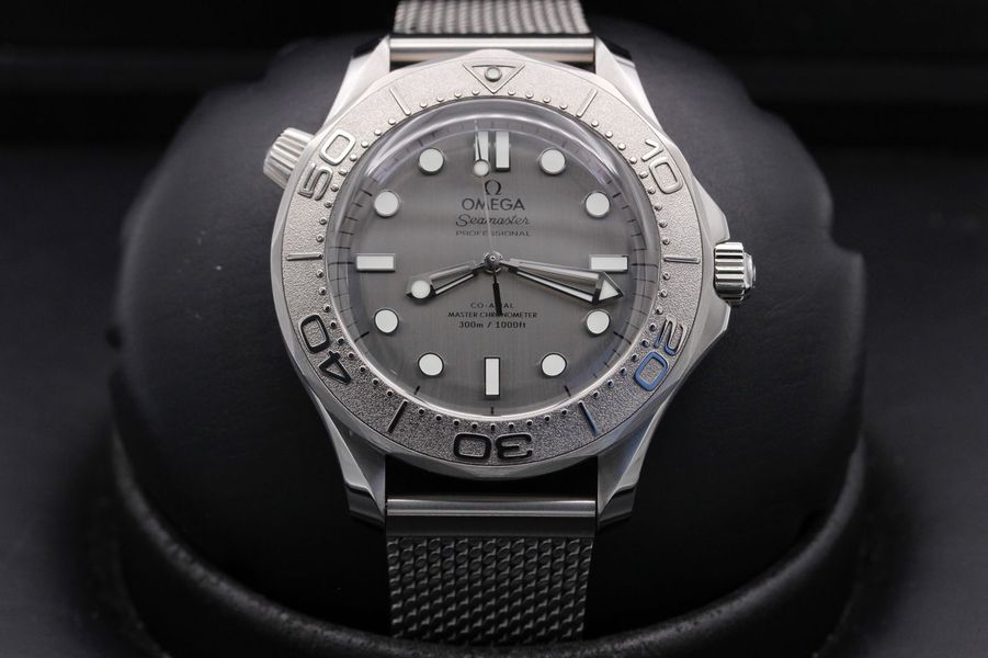 Omega Seamaster Diver 300m 210.30.42.20.06.002
